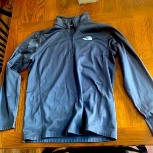 Northface pull over